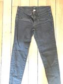 Jean slim marron t.34