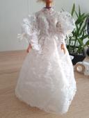 Robe de mariée vintage pour Barbie