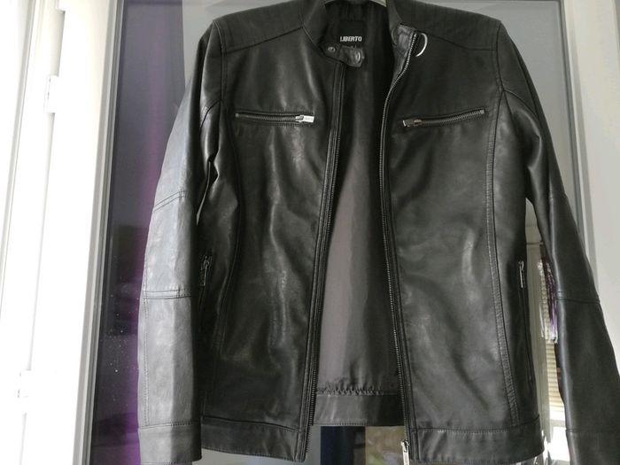 Veste simili cuir 14 ans neuve - photo numéro 1