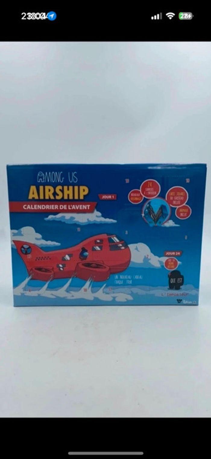 Coffret Among Us Airship 24 surprises Tomy neuf - photo numéro 1