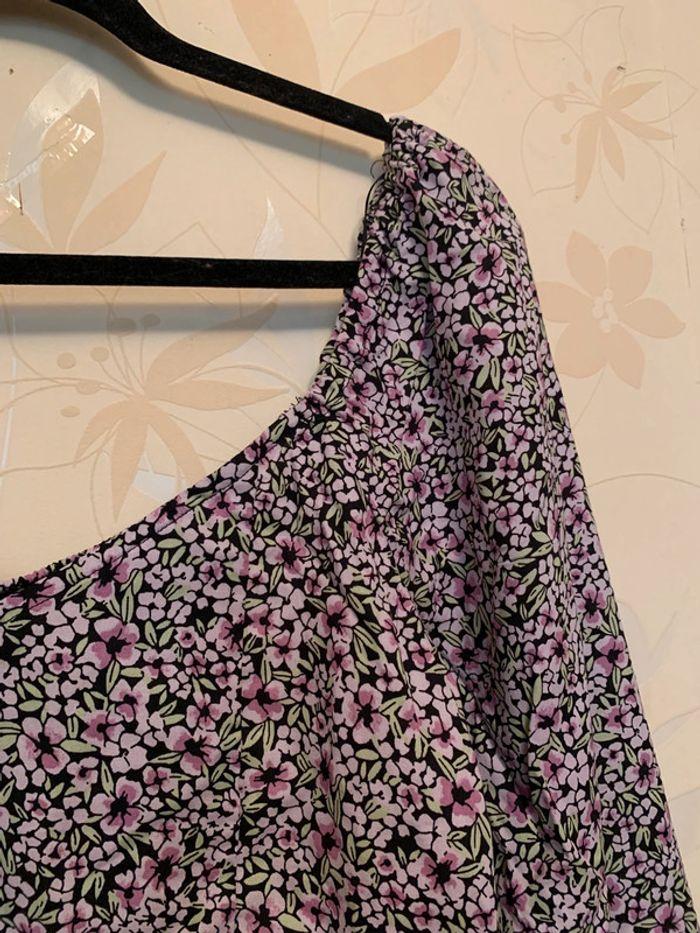 Blouse cropped mauve motif fleuris - photo numéro 4