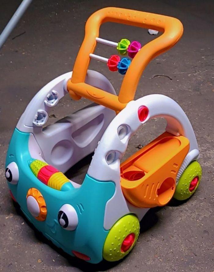 Trotteur 3 en 1 senso car Infantino
De 9 mois à 3 ans - photo numéro 1