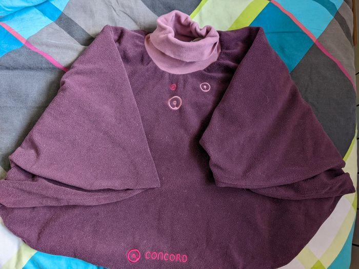 Poncho/ puncho concord 0/6 mois