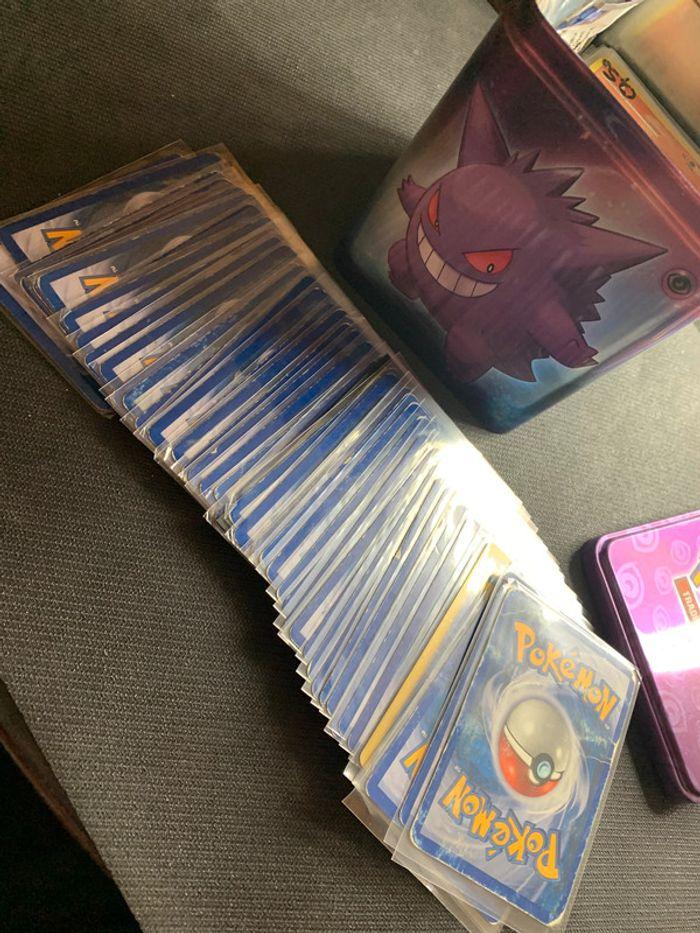 Boite Remplie de Carte Pokemon - photo numéro 2