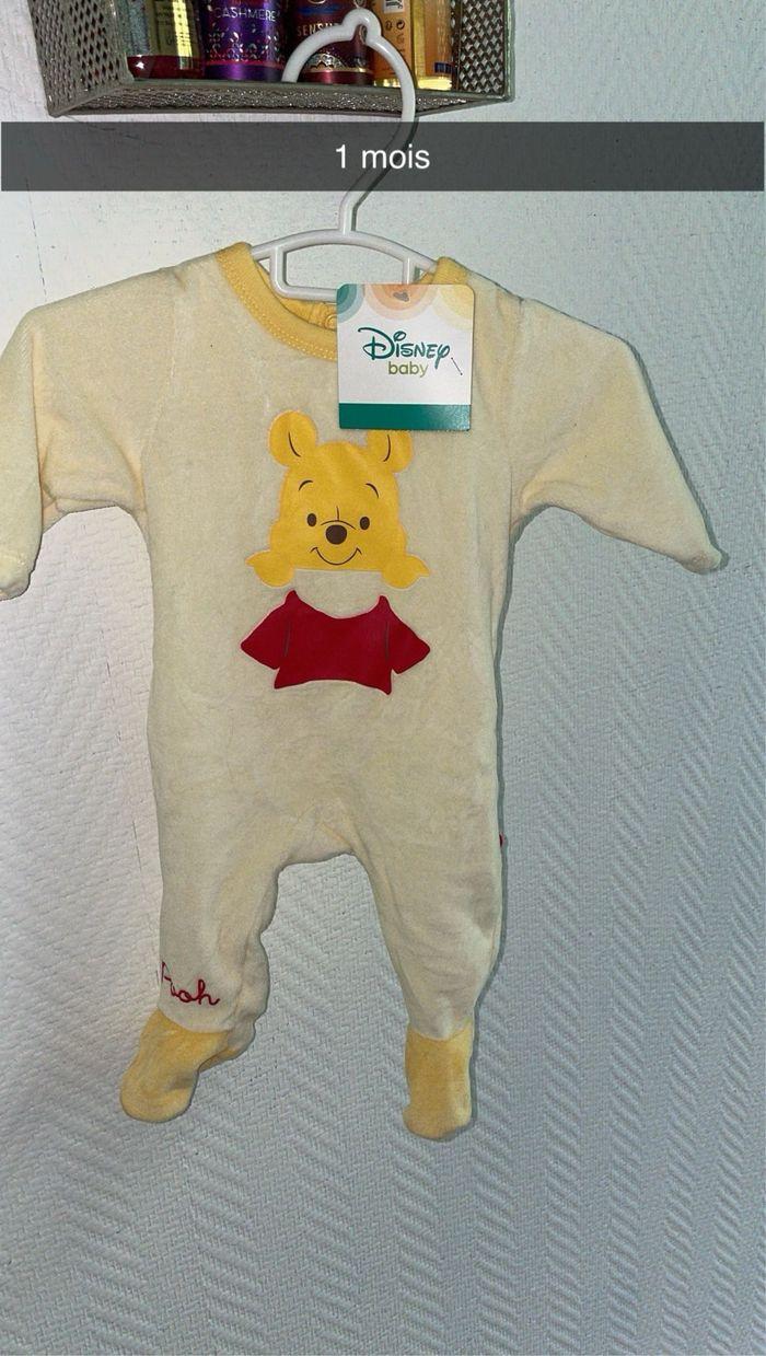 Pyjama bébé garçon  neuf étiquette jaune 1mois Winnie l’ourson Disney Disneyland