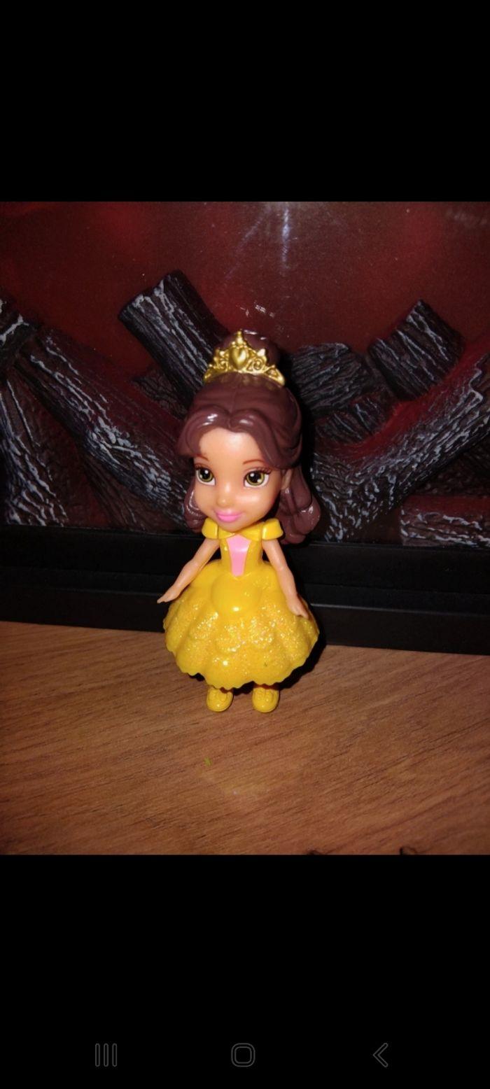 Figurine Princesse Belle - photo numéro 1