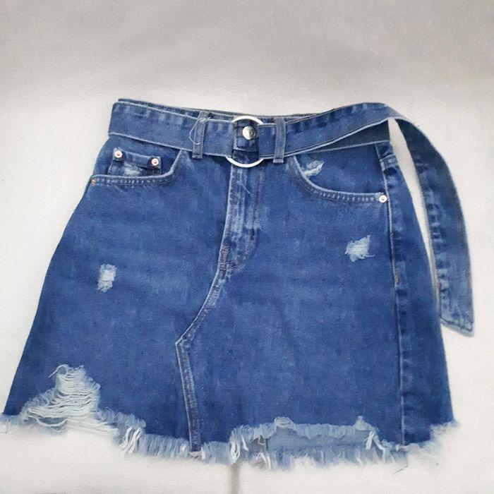 Lot de 2 mini jupes en jean denim Bershka T. 34 - photo numéro 3