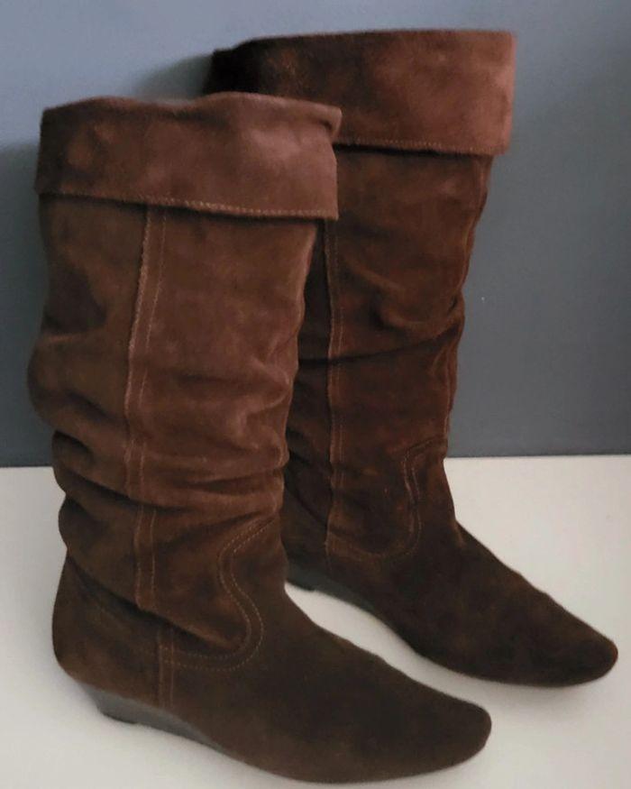 Paire de bottes en velours taille 35 en bon etat - photo numéro 8