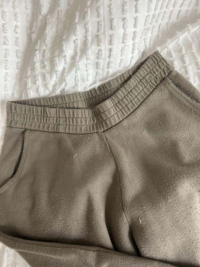 Bas de jogging kaki Zara taille L 40 - photo numéro 2