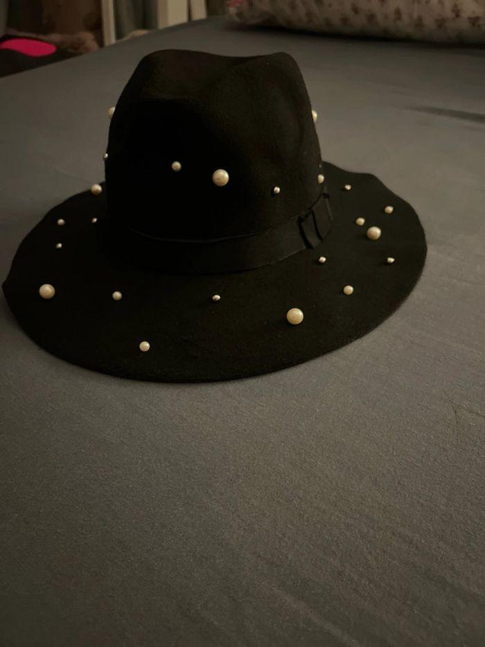 Chapeau à perles - photo numéro 1