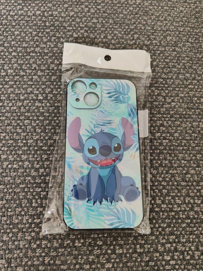 Coque Iphone 14 Stitch - photo numéro 1