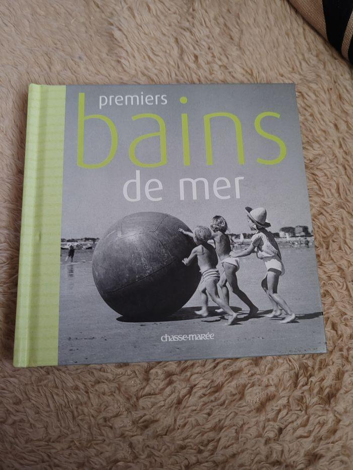 Livre Premiers bains de mer - photo numéro 1