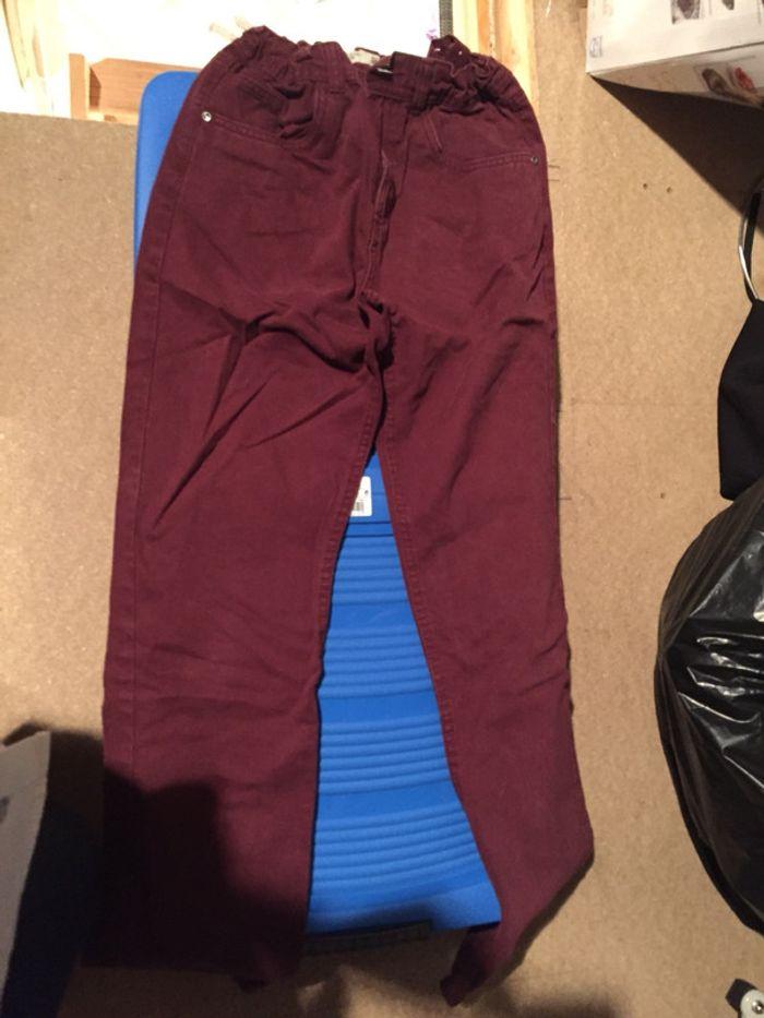 Pantalon bordeaux - photo numéro 1