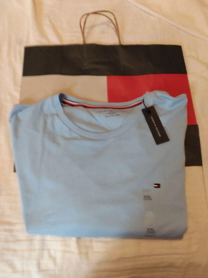 Tee shirt Tommy Hilfiger - photo numéro 1