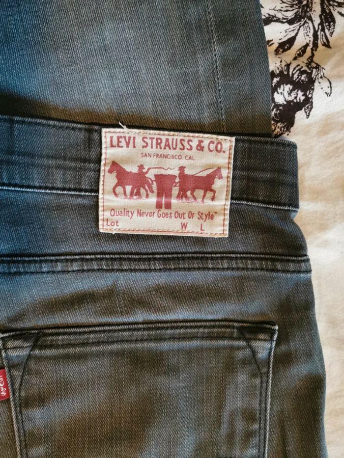 Jean levis homme taille L - photo numéro 4