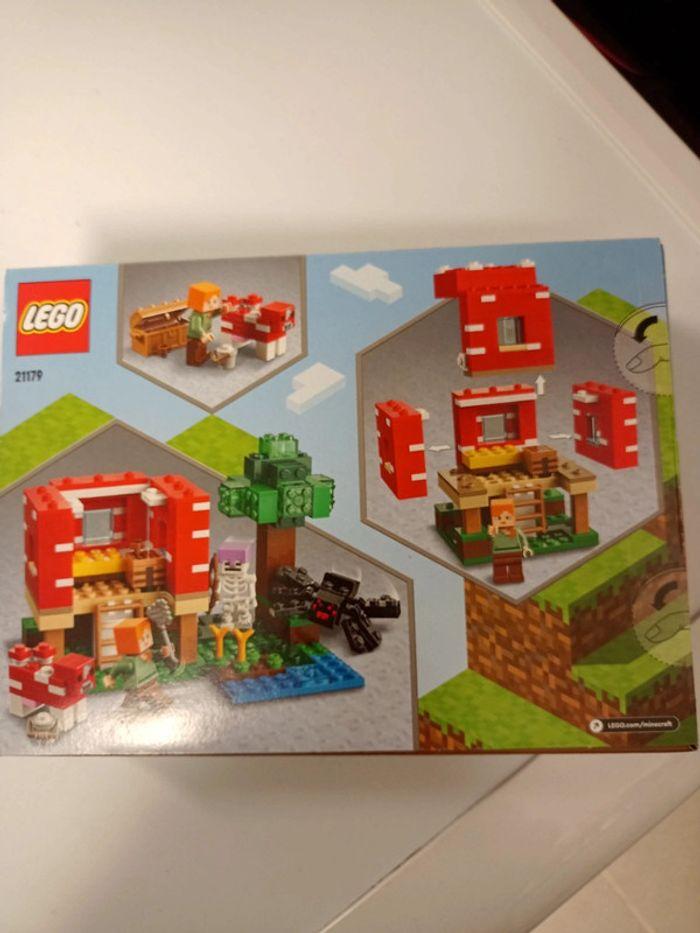 Lego Minecraft maison champignon - photo numéro 2