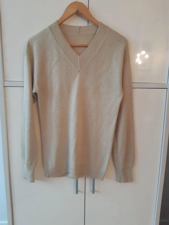 Adorable pull beige col V Vintage. Preppy style. T 36. Fait main - photo numéro 6