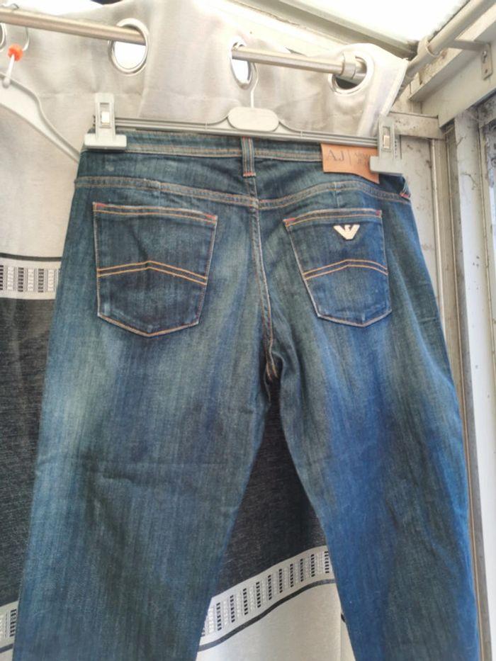 Pantacourt Armani Jeans taille 28 - photo numéro 8