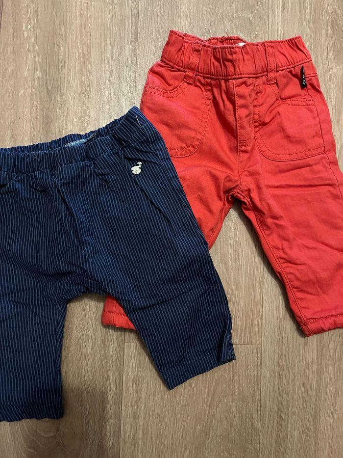 Lot de deux pantalons bébé 6 mois