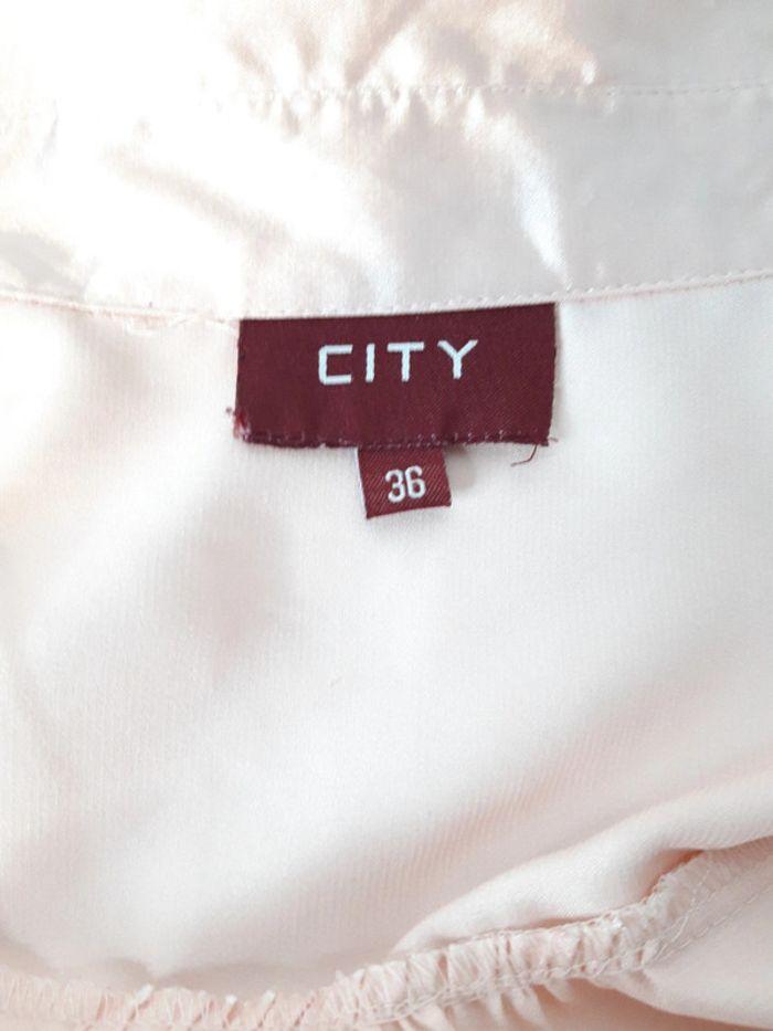 Chemise blouse marque city taille 36 S rose poudré métallisé - photo numéro 14