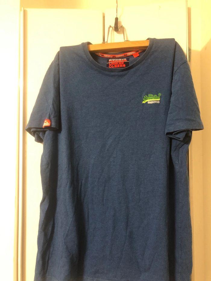 T shirt superdry taille XL - photo numéro 1