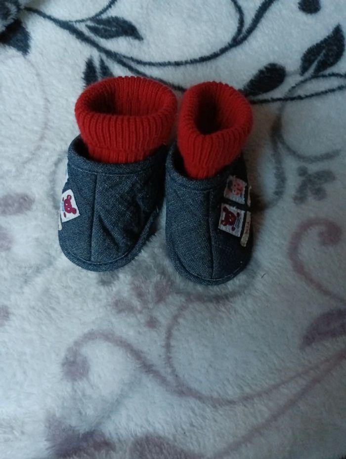 Chaussons bébé - photo numéro 1