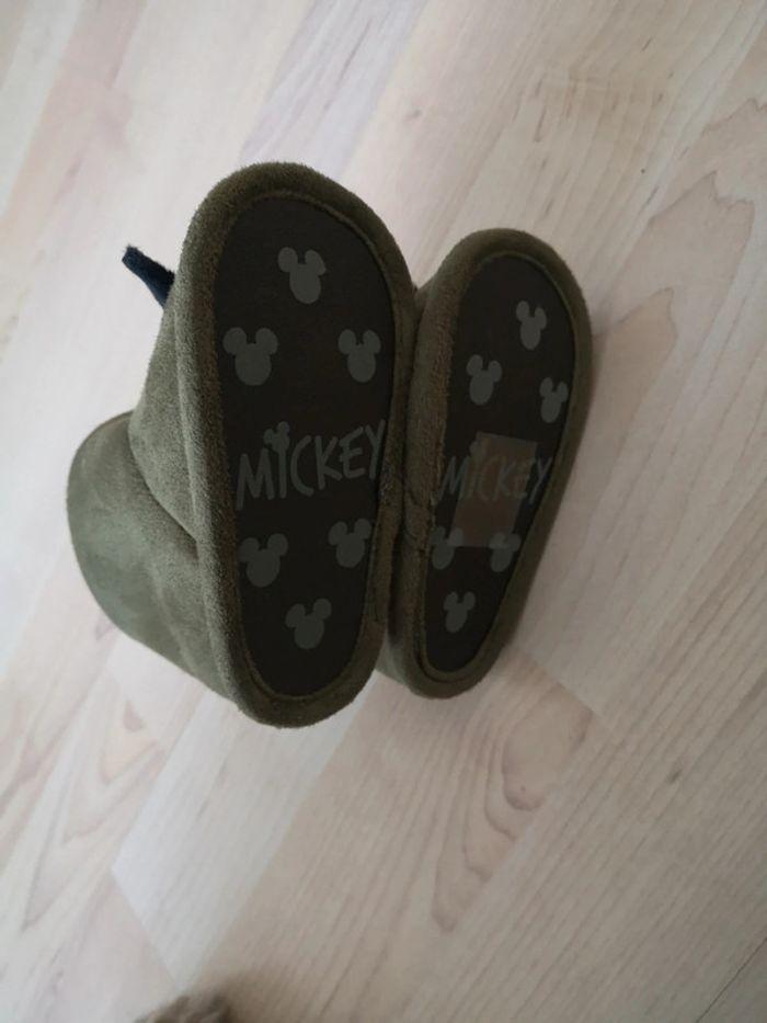 Chaussons Mickey - photo numéro 3