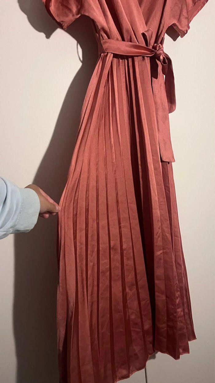 Robe en satin Rose - photo numéro 3