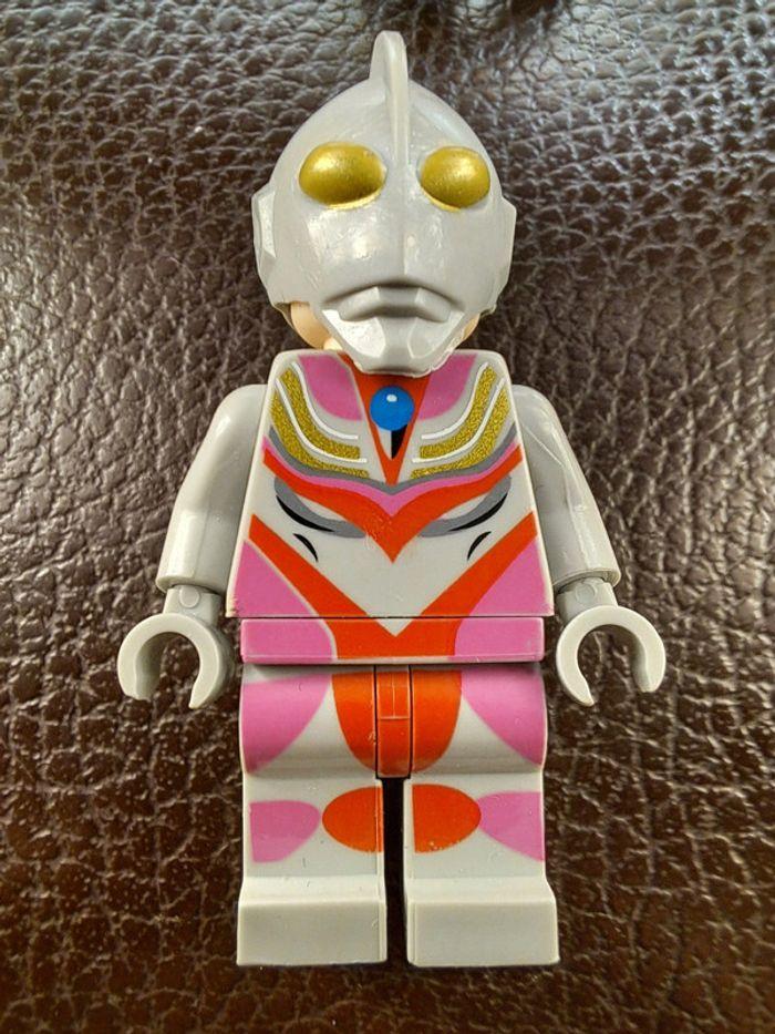 Figurine Lego compatible Ultraman - photo numéro 1