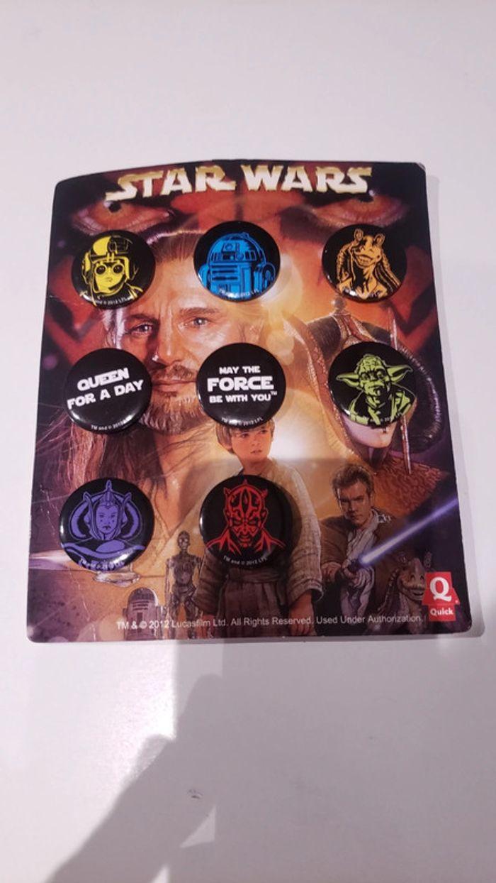 Lot pin's, badges Star Wars, Quick - photo numéro 1