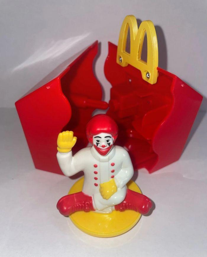 Lot jouets McDonald’s Happy meal McChef - photo numéro 2