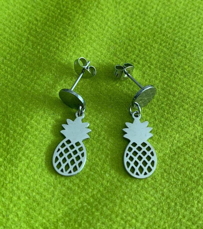 Jolies boucles d’oreilles pendantes ananas en acier inoxydable argenté - photo numéro 1