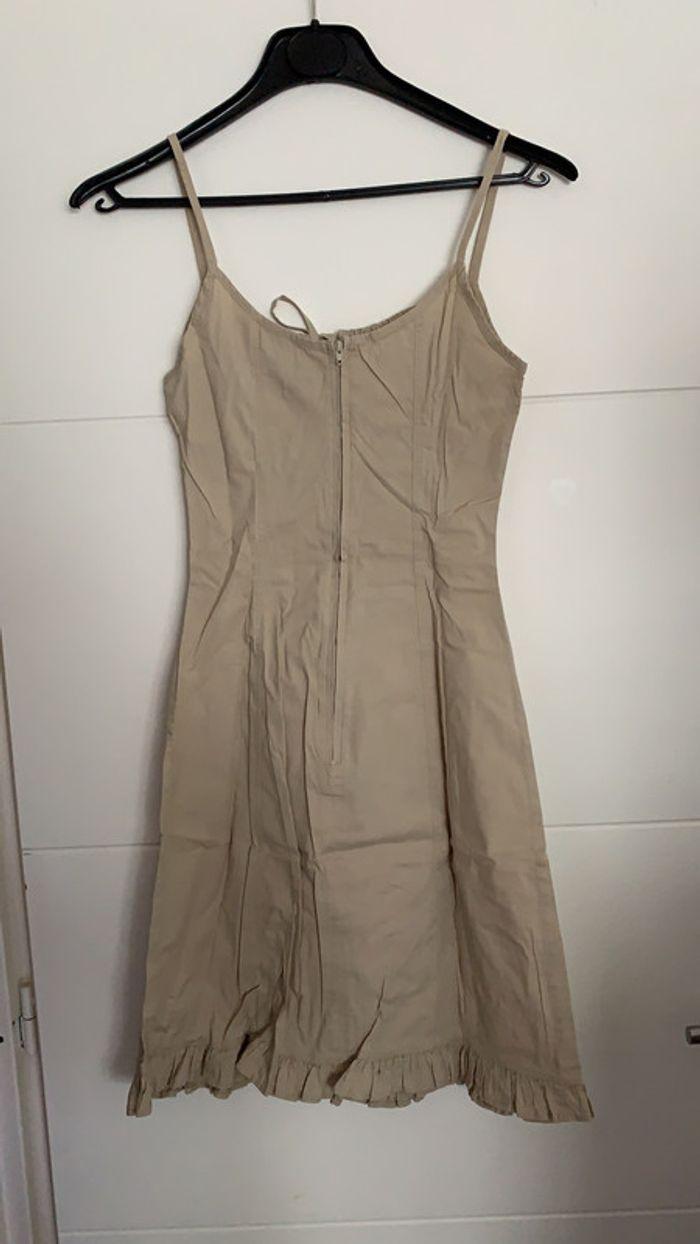 Robe d’été beige taille 36 - photo numéro 4