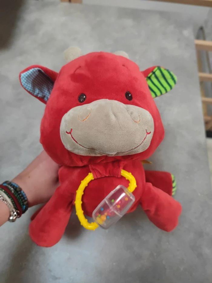 Vache en peluche multi activités - photo numéro 2