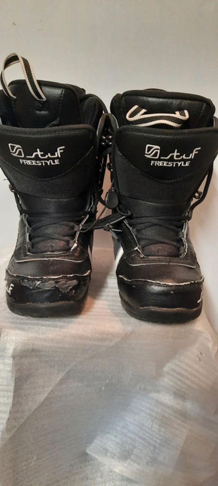 boots snowboard enfant
 stuf
freestyle men
p37 noir - photo numéro 2