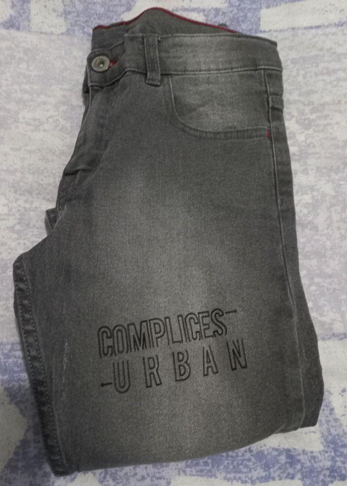 Jeans complices neuf 12 ans - photo numéro 1