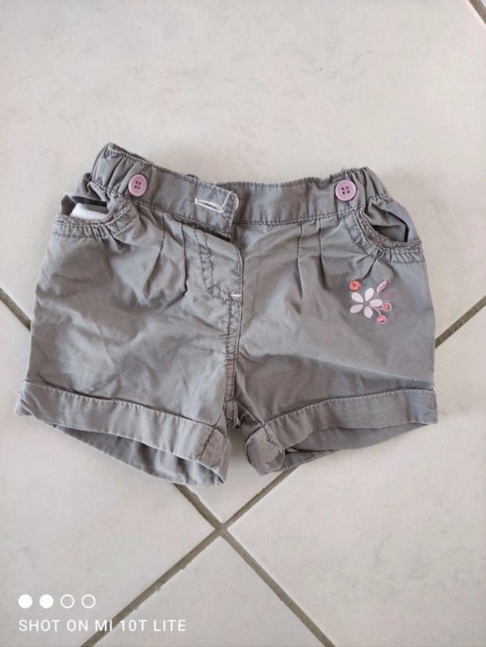 Short gris et rose fille 3 mois Gémo - photo numéro 1