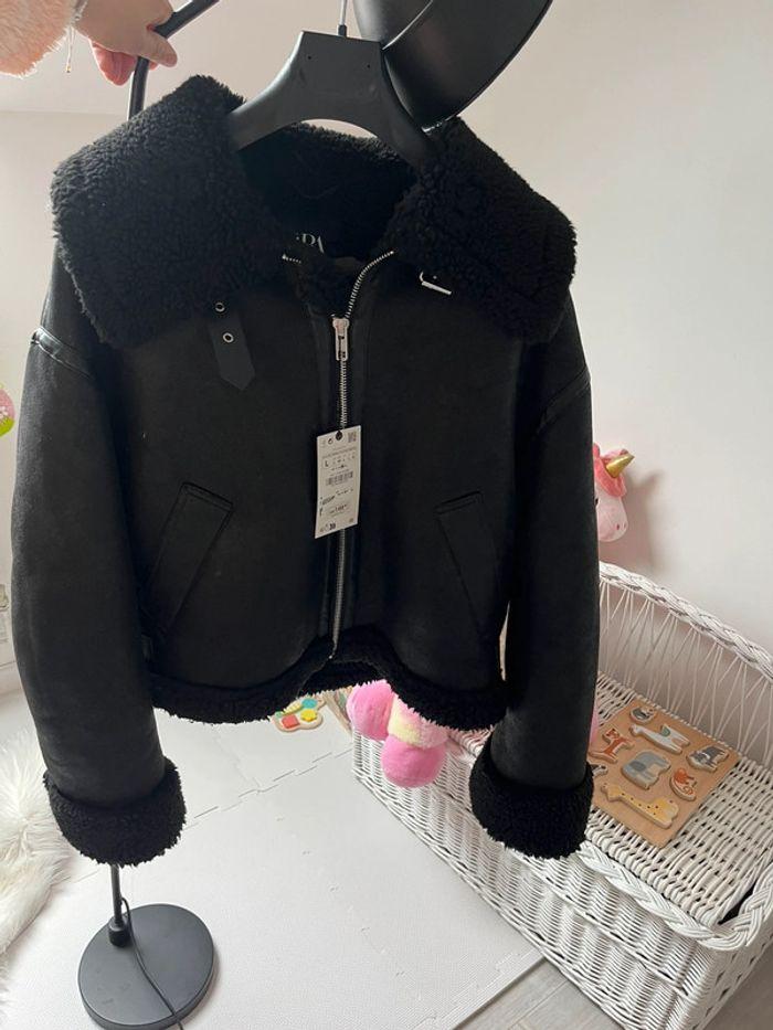 Blouson en daim molletonné Zara - photo numéro 2