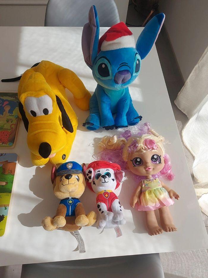 Lot peluches et 2 jeux en bois - photo numéro 3