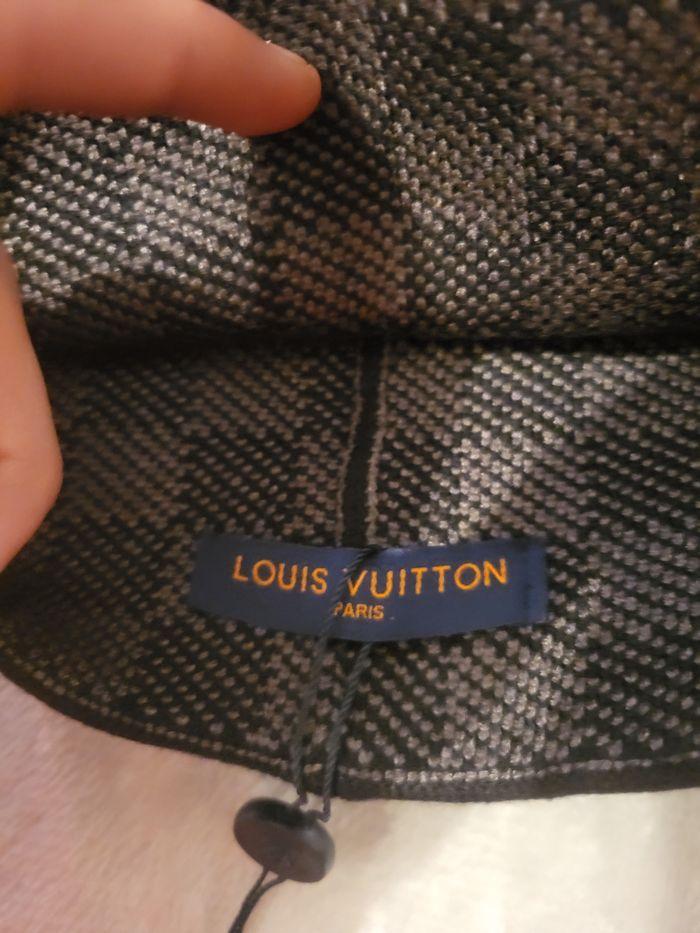 Bonnet Louis Vuitton noire - photo numéro 7