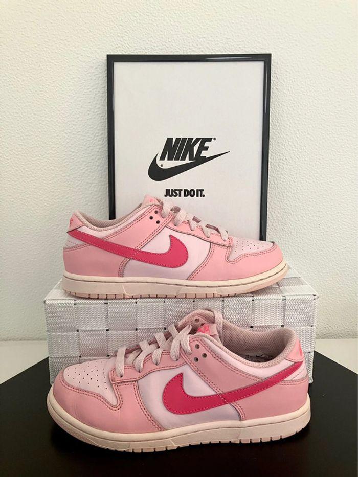 Nike Dunk Low Triple Pink - photo numéro 1