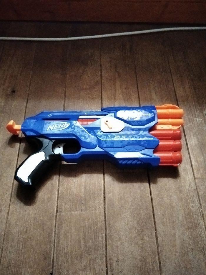 Nerf dualstrike - photo numéro 1