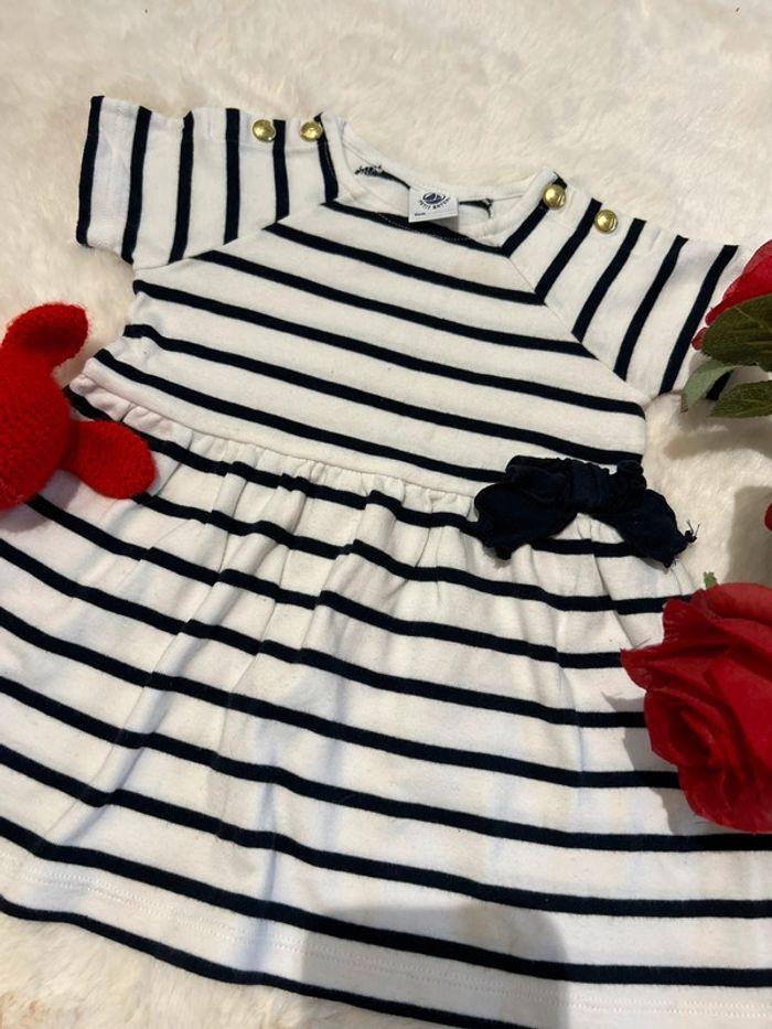 Robe petit bateau 6m - photo numéro 2