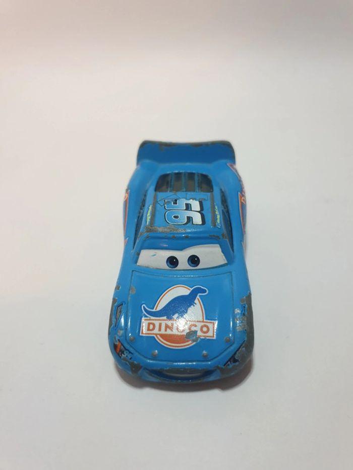 Voiture Cars Disney/Pixar Flash McQueen 95 Dinoco Bleu - 1/55 - photo numéro 3