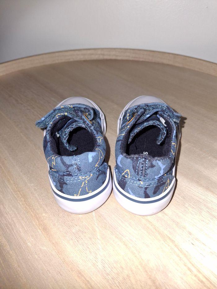 Chaussures 19Mon fils n'a pas eu le temps de les porter... - photo numéro 4