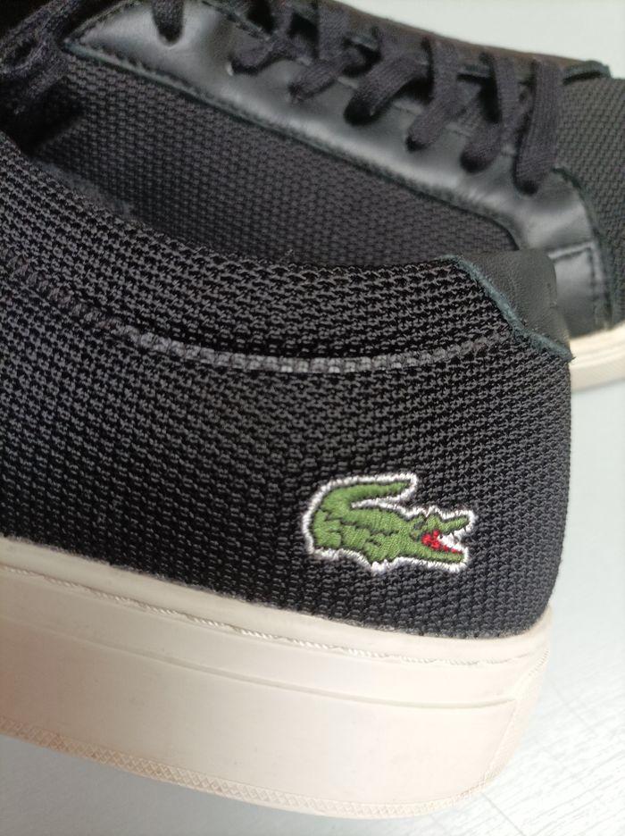 Paire de baskets/chaussures Lacoste noire T45 - photo numéro 10