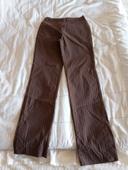 Pantalon marron rayé