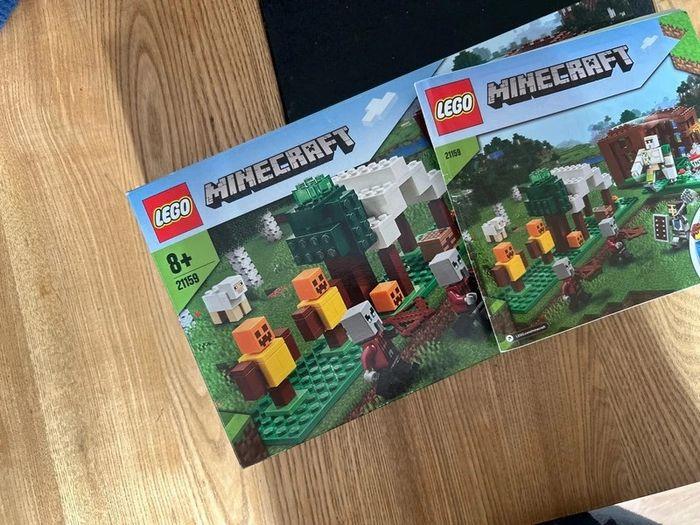 LEGO Minecraft 21159 L’avant poste des pillards - photo numéro 1