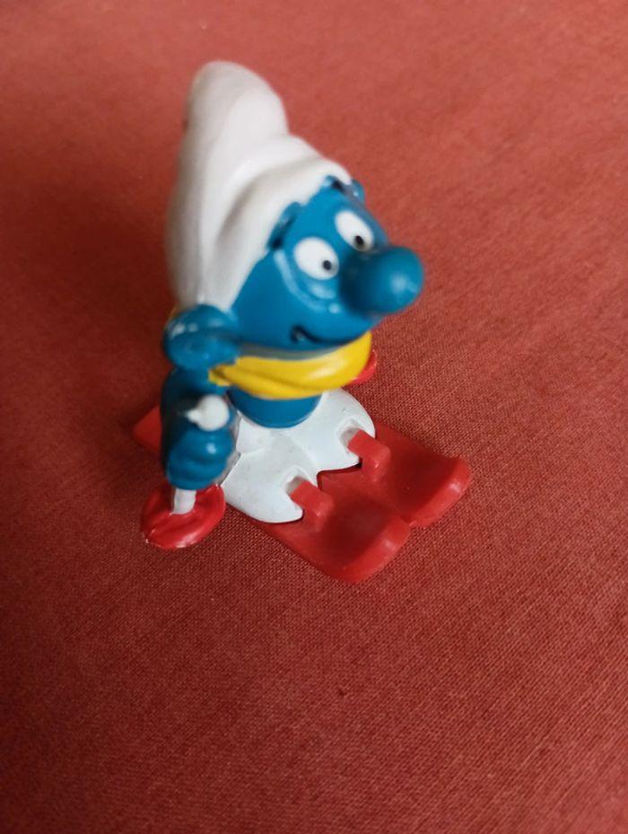 Le Schtroumpf skieur figurine des années 80 - photo numéro 2