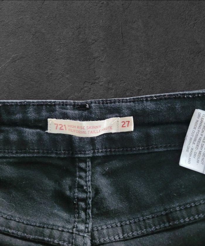 Jeans Levi's Femme 721 27×30 Noir Bon état - photo numéro 5